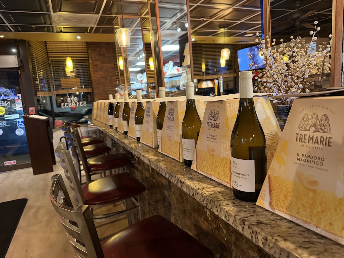 Gallo Nero Peabody Photos 2